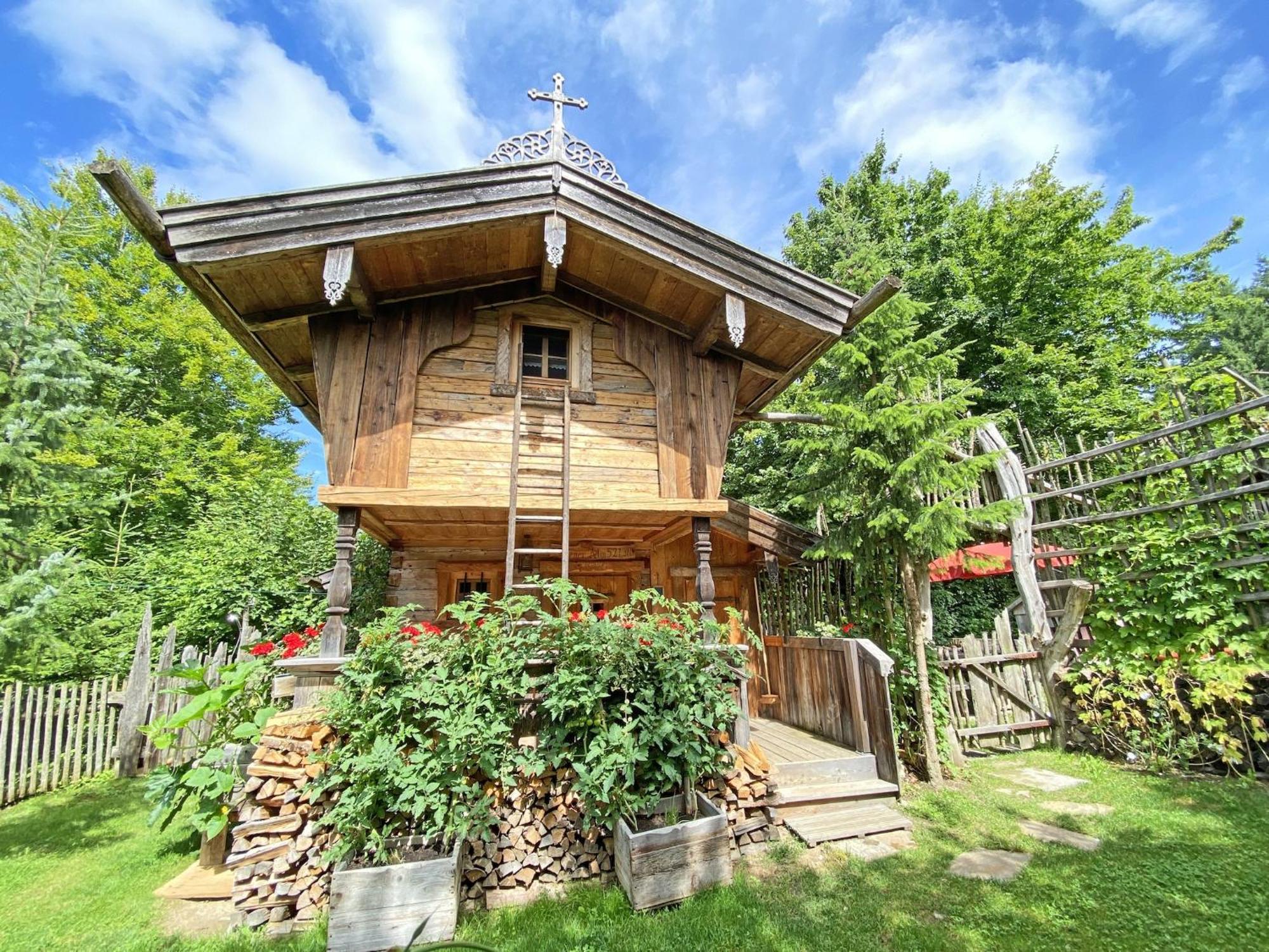 Eco Friendly Chalet Near The Lake In Asten Tittmoning Exterior photo
